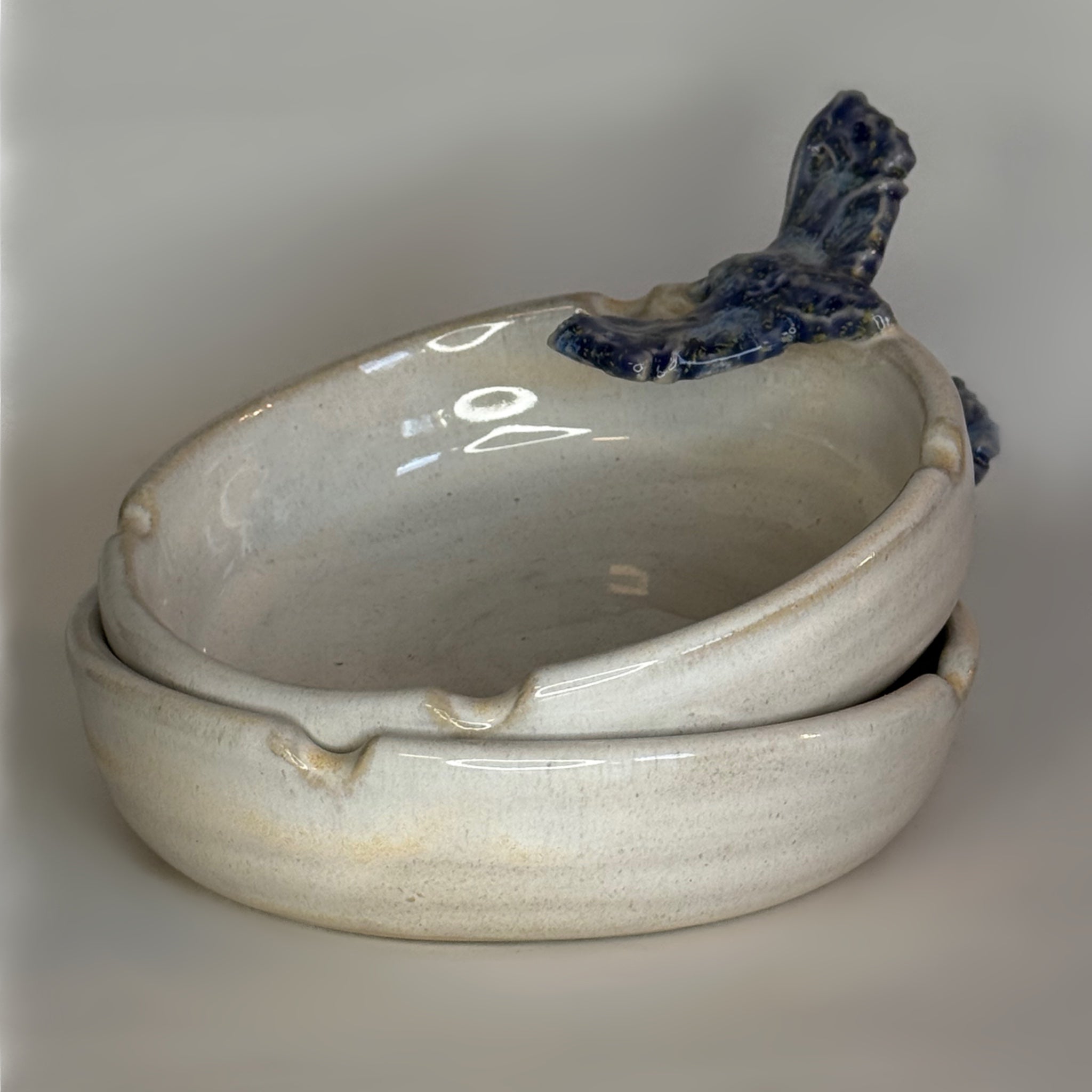 Moth Ashtray White