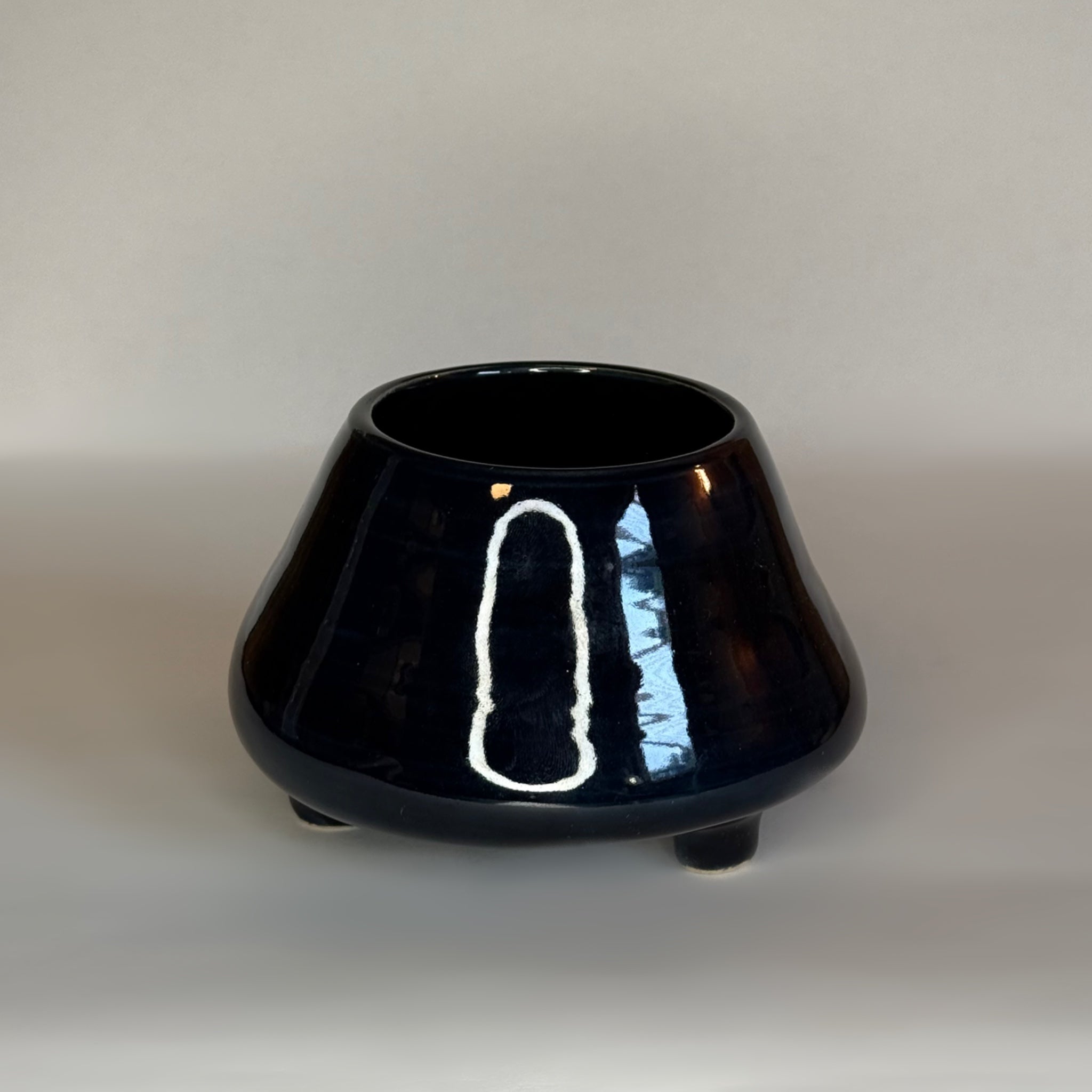 Cauldron Dark Blue